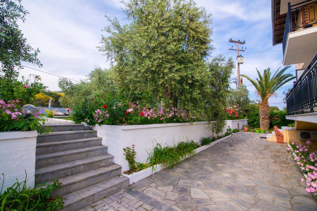 Pension Maria Астрис Экстерьер фото