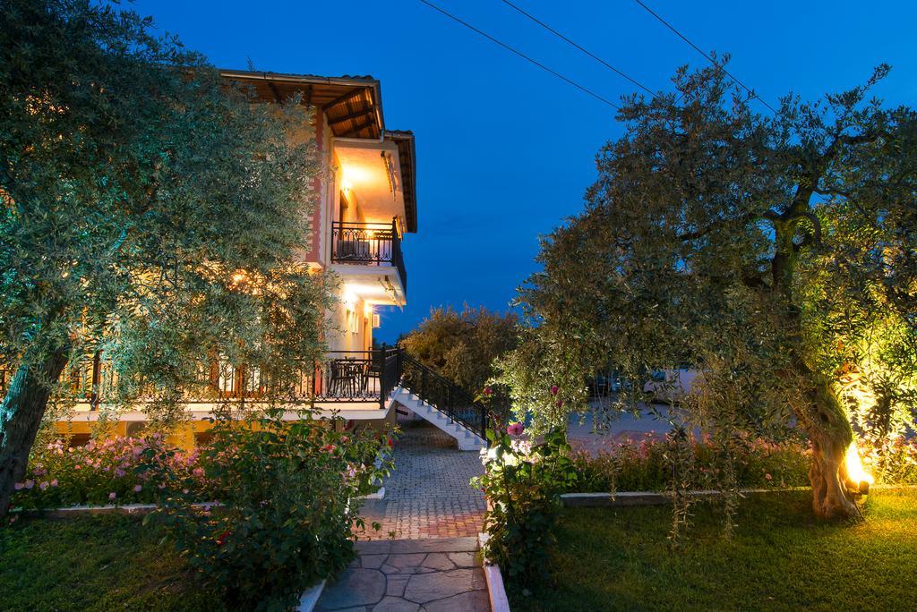 Pension Maria Астрис Экстерьер фото