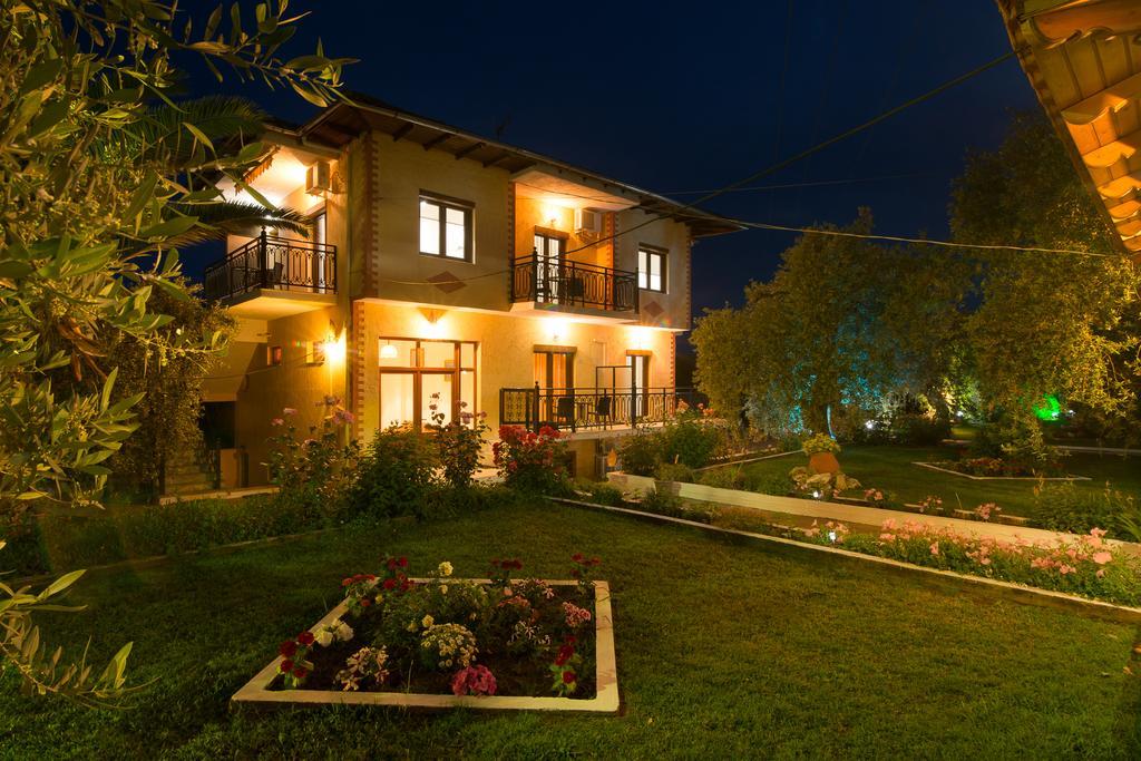 Pension Maria Астрис Экстерьер фото
