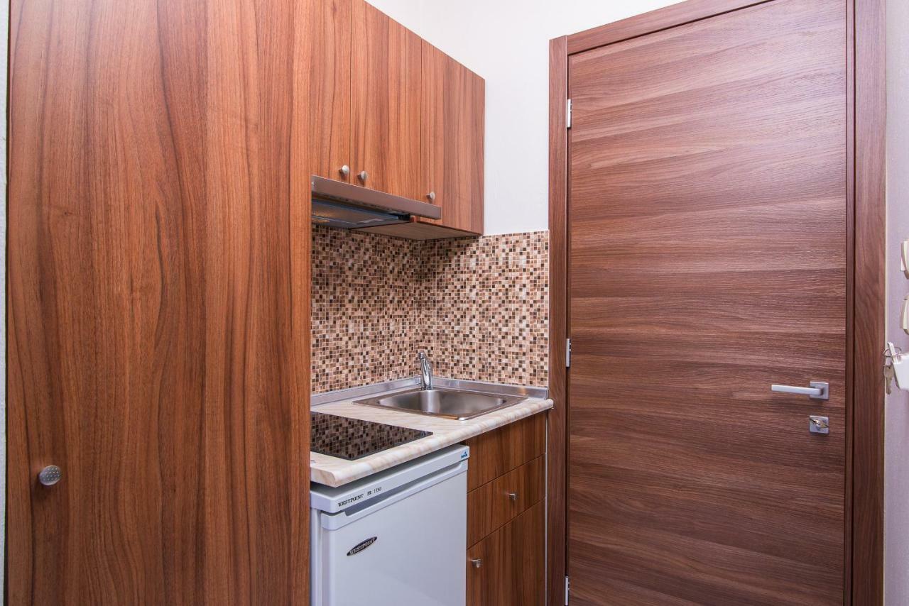 Pension Maria Астрис Экстерьер фото